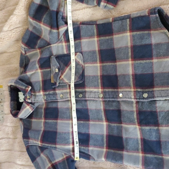 Fleece Lined Blue & Gray Plaid Button-Up Shirt - Picture 3 of 7